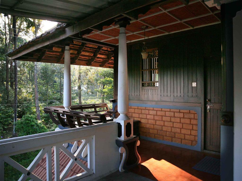 Kairali Palace Home Stay Thekkady Room photo